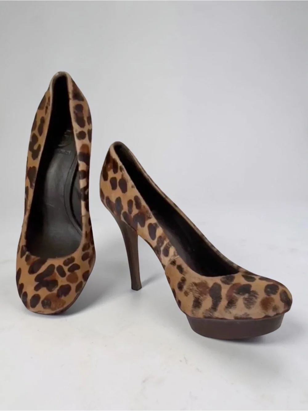TORY BURCH Leopard Calf Hair Pumps Heels Size 7.5